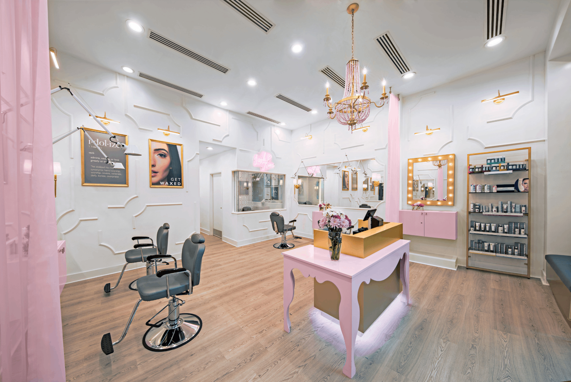 IDOLIZE Brows and Beauty spa interior